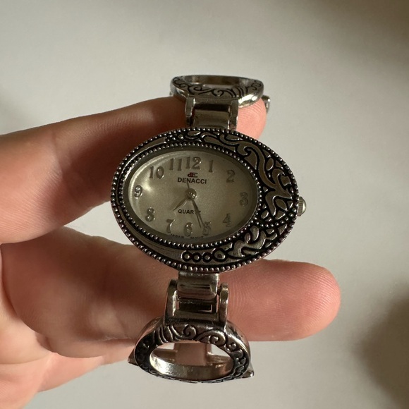Vintage Denacci Bangle Watch - Picture 1 of 3